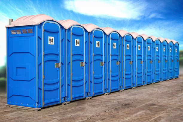 Best Deluxe Portable Toilet Rental  in Lumberton, NC